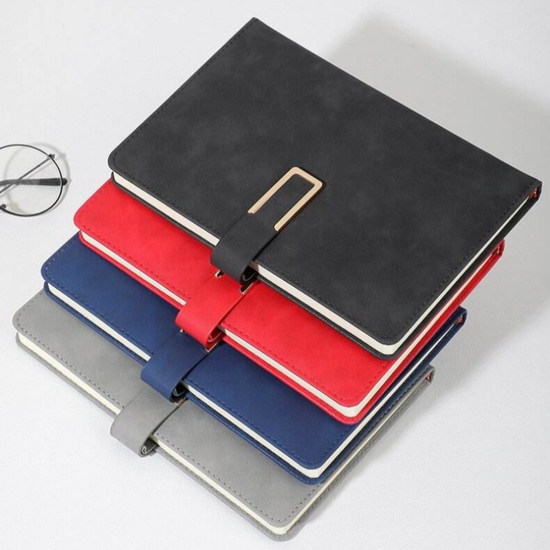 Vintage Leather Journal Notebook - ヴィンテージA5レザーノートブック、ソフトカバー、ビジネス会議、大学生活、オフィス、学校向けのパーソナライズされたギフト